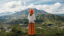 Travel More, Spend Less: Secrets from Seasoned Travellers